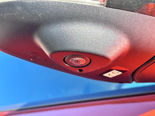 スイフト ＨＹＢＲＩＤ　ＭＺ　全方位モニターナビ　コネクト　ＥＴＣ　全方位モニターナビ　スズキコネクト　ＥＴＣ　衝突被害軽減システム　アダプティブクルーズコントロール　マイルドハイブリッド　ＬＥＤヘッドランプ　ＵＳＢ電源ソケット　パドルシフト　電動パーキングブレーキ（27枚目）