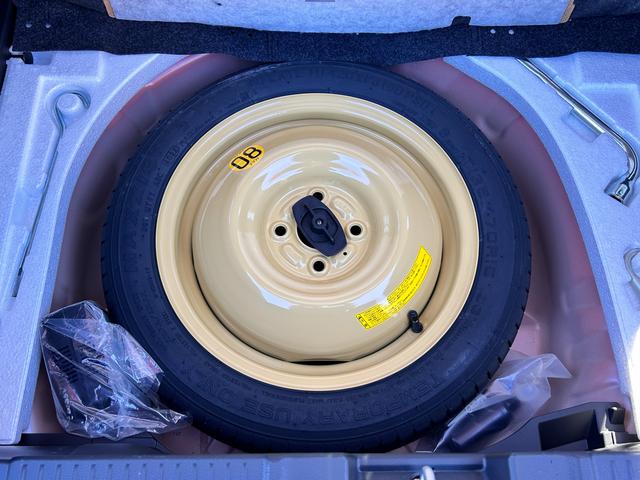 スイフト ＨＹＢＲＩＤ　ＭＺ　全方位モニターナビ　コネクト　ＥＴＣ　全方位モニターナビ　スズキコネクト　ＥＴＣ　衝突被害軽減システム　アダプティブクルーズコントロール　マイルドハイブリッド　ＬＥＤヘッドランプ　ＵＳＢ電源ソケット　パドルシフト　電動パーキングブレーキ（43枚目）