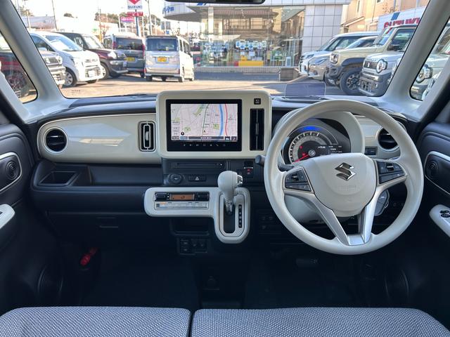 ワゴンＲスマイル ＨＹＢＲＩＤ　Ｘ　３型　クリームコーデ　全方位モニターナビ　全方位モニターナビ　スズキコネクト　衝突被害軽減システム　ＬＥＤヘッドランプ　両側パワースライドドア　アダプティブクルーズコントロール　マイルドハイブリッド　　ＵＳＢ電源ソケット　シートヒーター（11枚目）