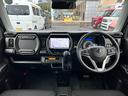 【インテリア】足元広々インパネシフト♪運転席から助手席への移動もラクラク♪運転席・助手席SRSエアバッグとSRSカーテンエアバッグ、フロントSRSサイドエアバッグ、6つのエアバッグを装備で安全装備充実