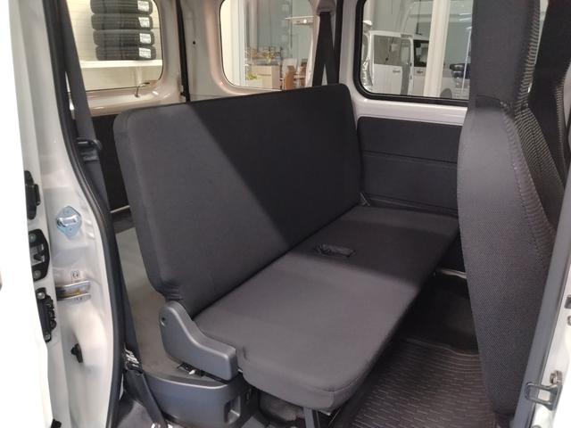 ハイゼットカーゴ DX サポカーSワイド適合 オーディオ エアコン アクセサリーソケット コーナーセンサー アイドリングストップ 光軸調整ダイヤル 横滑り防止機能 誤発進抑制機能 パワーウインドウ キーレス(16枚目)