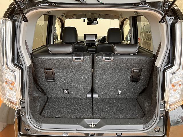 ムーヴ カスタム　ＲＳ　ハイパーリミテッドＳＡＩＩＩ　サポカーＳワイド適合　ドラレコ　パノラマモニター対応　ステアリングスイッチ　ＵＳＢ接続端子　Ｐスタート　運転席シートヒーター　オートハイビーム　ＥＴＣ　キーフリー（10枚目）