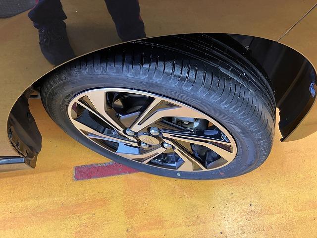 ムーヴ カスタム　ＲＳ　ハイパーリミテッドＳＡＩＩＩ　サポカーＳワイド適合　ドラレコ　パノラマモニター対応　ステアリングスイッチ　ＵＳＢ接続端子　Ｐスタート　運転席シートヒーター　オートハイビーム　ＥＴＣ　キーフリー（29枚目）