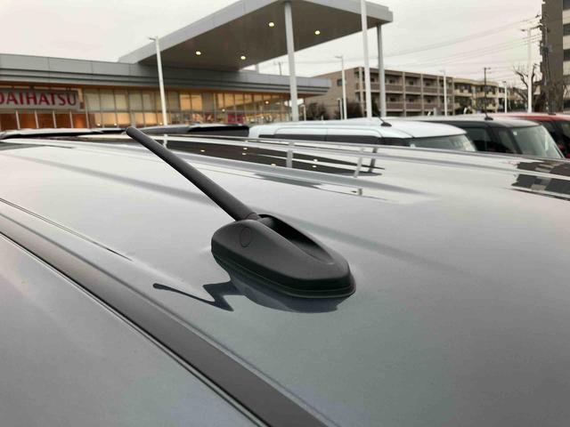 タント カスタムＸ　ＬＥＤヘッドライト／両側電動スライドドア／コーナーセンサー／アイドリングストップ／衝突回避支援システム／横滑り防止装置／オートエアコン／アルミホイール／キーフリーシステム／電動格納ミラー／オートライト（33枚目）