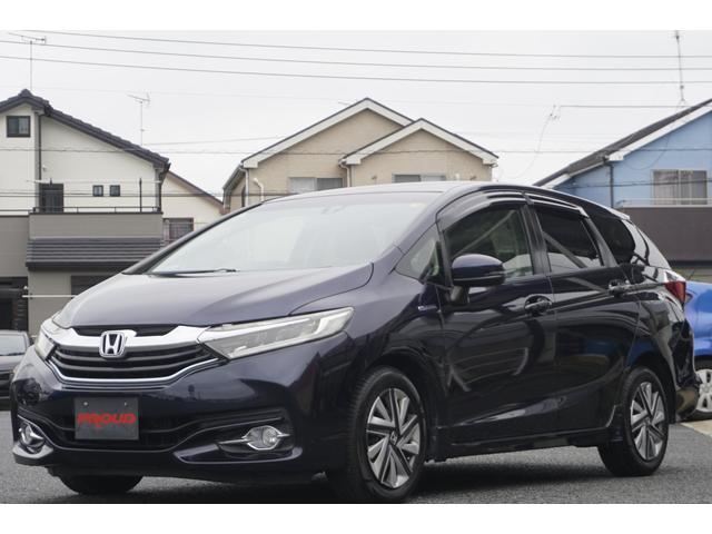 シャトル ハイブリッドＸスタイルエディション　１年保証付　車検令和９年１月迄　純正ナビ　フルセグ　バックカメラ　Ｂｌｕｅｔｏｏｔｈ　ミラー型ドライブレコーダー　ＥＴＣ　ステアリングスイッチ　クルーズコントロール　ＬＥＤヘッドライト　ＣＤ・ＤＶＤ（4枚目）