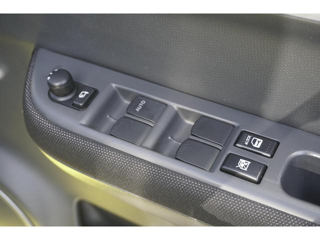 スイフト スポーツ 1年保証付 マニュアル車 ETC HIDヘッドライト スマートキー オートエアコン フォグランプ 電動格納ミラー ウィンカーミラー バニティミラー 純正アルミホイール 純正RECAROシート(20枚目)