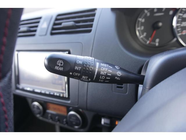 スイフト スポーツ 1年保証付 マニュアル車 ETC HIDヘッドライト スマートキー オートエアコン フォグランプ 電動格納ミラー ウィンカーミラー バニティミラー 純正アルミホイール 純正RECAROシート(21枚目)