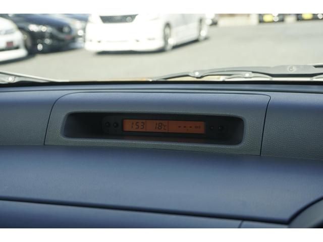 スイフト スポーツ 1年保証付 マニュアル車 ETC HIDヘッドライト スマートキー オートエアコン フォグランプ 電動格納ミラー ウィンカーミラー バニティミラー 純正アルミホイール 純正RECAROシート(24枚目)