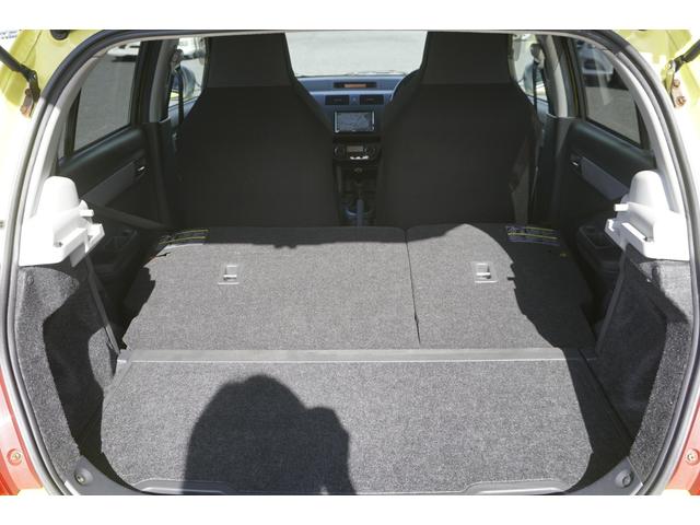 スイフト スポーツ 1年保証付 マニュアル車 ETC HIDヘッドライト スマートキー オートエアコン フォグランプ 電動格納ミラー ウィンカーミラー バニティミラー 純正アルミホイール 純正RECAROシート(31枚目)