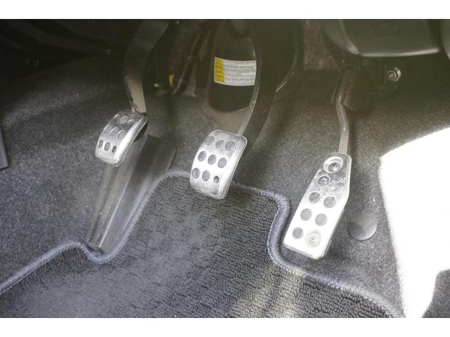 スイフト スポーツ 1年保証付 マニュアル車 ETC HIDヘッドライト スマートキー オートエアコン フォグランプ 電動格納ミラー ウィンカーミラー バニティミラー 純正アルミホイール 純正RECAROシート(42枚目)