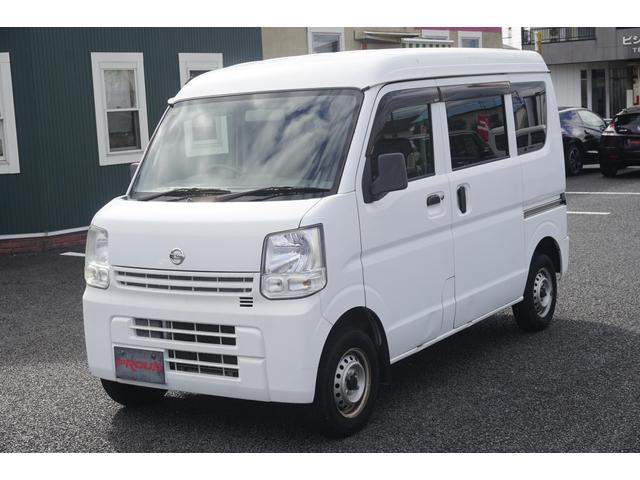 NV100クリッパーバン DX 1年保証付 純正オーディオ ラジオ 両側スライドドア ヘッドライトレベライザー スペアキー エアコン ドアバイザー 運転席・助手席エアバッグ(6枚目)