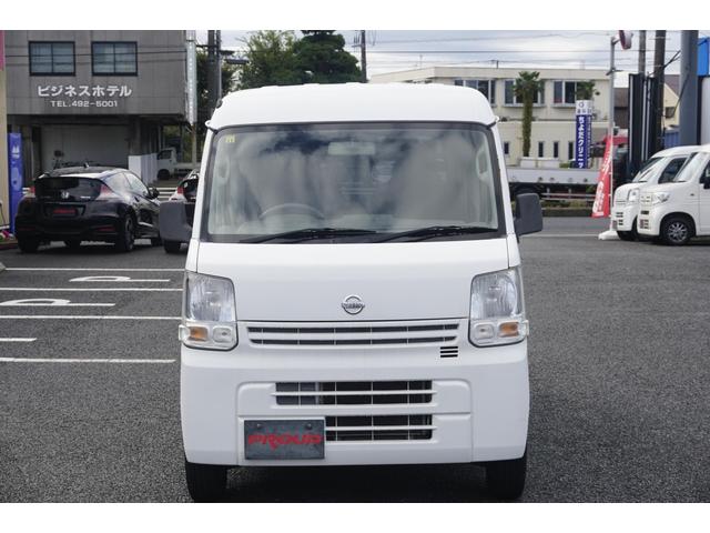 NV100クリッパーバン DX 1年保証付 純正オーディオ ラジオ 両側スライドドア ヘッドライトレベライザー スペアキー エアコン ドアバイザー 運転席・助手席エアバッグ(7枚目)