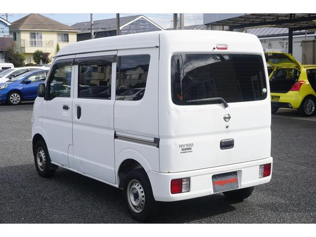 NV100クリッパーバン DX 1年保証付 純正オーディオ ラジオ 両側スライドドア ヘッドライトレベライザー スペアキー エアコン ドアバイザー 運転席・助手席エアバッグ(12枚目)
