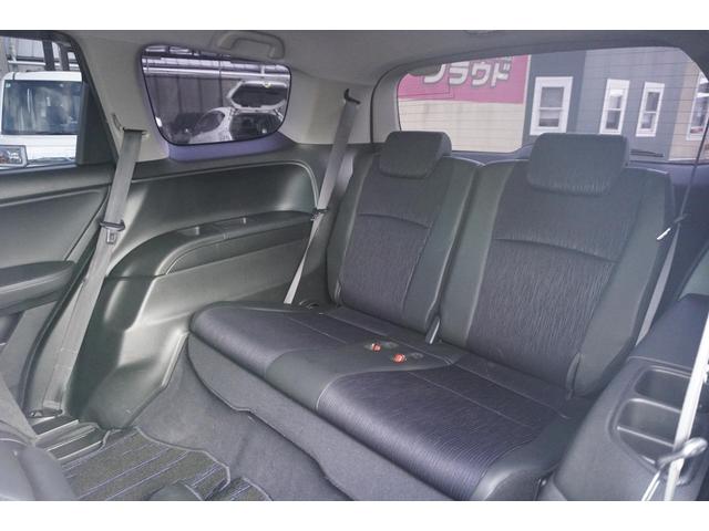 オデッセイ アブソルート　１年保証付　純正ＨＤＤナビ　ワンセグＴＶ　バックカメラ　ＥＴＣ　フリップダウンモニター　ＨＩＤヘッドライト　オートライト　ＣＤ・ＤＶＤ再生　スマートキー　クルーズコントロール　ステアリングスイッチ（38枚目）