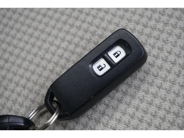 Ｎ－ＯＮＥ Ｇ・Ａパッケージ　１年保証付　純正ナビ　ワンセグＴＶ　バックカメラ　Ｂｌｕｅｔｏｏｔｈ　衝突軽減システム　オートライト　ＣＤ・ＤＶＤ再生　社外アルミホイール　電動格納ミラー　ベンチシート　スマートキー　プッシュスタート（24枚目）