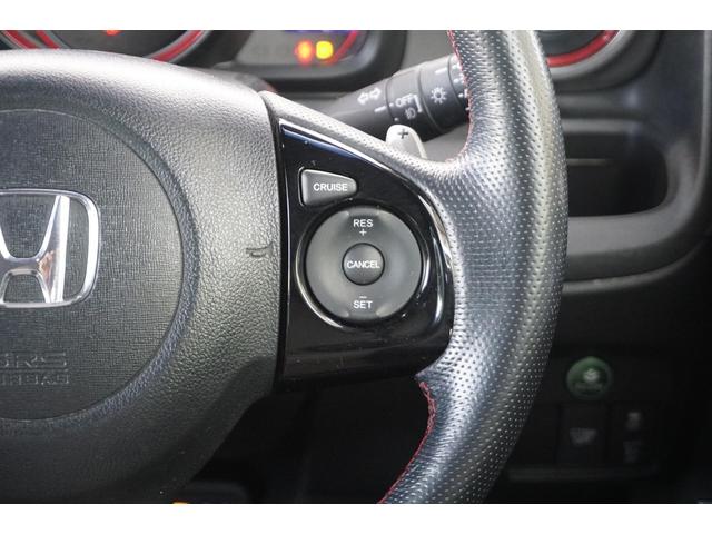 N-ONE RS 1年保証付 純正ナビ フルセグTV バックカメラ Bluetooth ETC ローダウン 衝突軽減システム CD・DVD再生 ステアリングスイッチ クルーズコントロール パドルシフト プッシュスタート(28枚目)