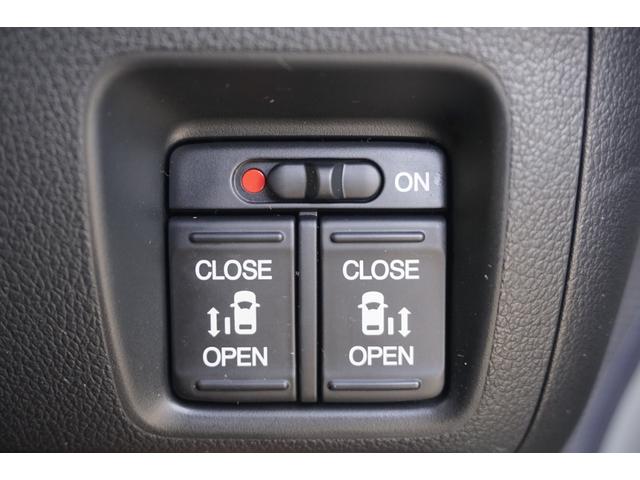 Ｎ－ＢＯＸ モデューロＸ　Ｇ・ターボパッケージ　１年保証付　純正ナビ　フルセグ　バックカメラ　Ｂｌｕｅｔｏｏｔｈ　ＥＴＣ　両側パワースライドドア　ローダウン　衝突軽減システム　ＣＤ・ＤＶＤ再生　ＨＩＤヘッドライト　ステアリングスイッチ　スマートキー（21枚目）