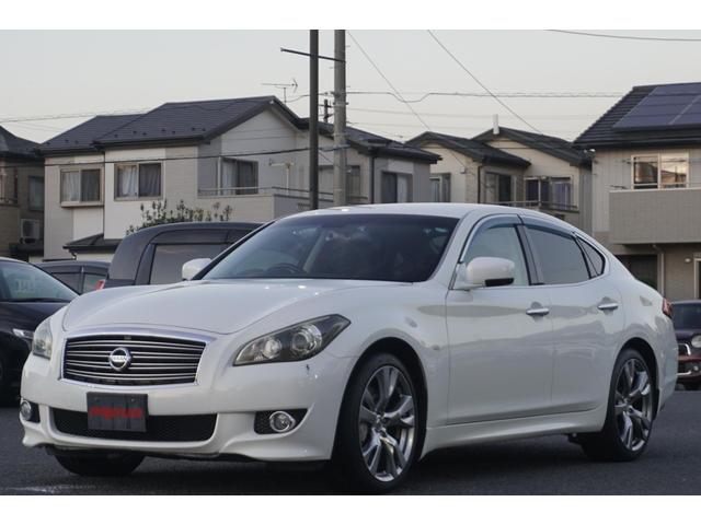 フーガ 370GT タイプS 1年保証付 純正HDDナビ フルセグTV バックカメラ サイドカメラ Bluetooth ETC CD・DVD再生 HIDヘッドライト ステアリングスイッチ ハーフレザーシート デジタルインナーミラー(4枚目)