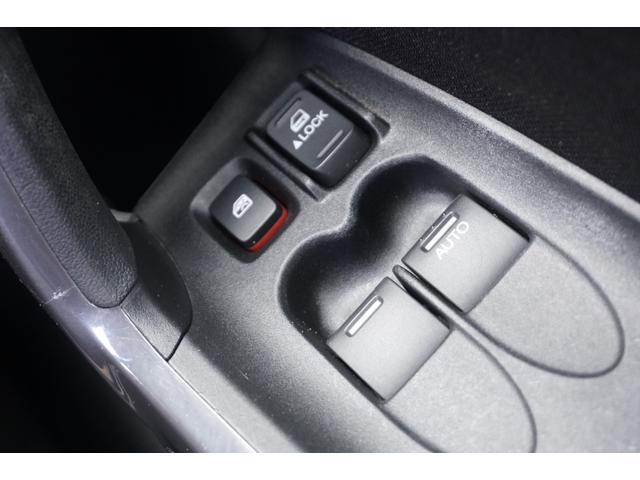 ＣＲ－Ｚ αブラックレーベル　１年保証付　純正ＨＤＤナビ　ワンセグＴＶ　バックカメラ　ＥＴＣ　ＣＤ・ＤＶＤ再生　クルーズコントロール　ステアリングスイッチ　ＨＩＤヘッドライト　オートライト　スマートキー　パドルシフト　フォグランプ（36枚目）