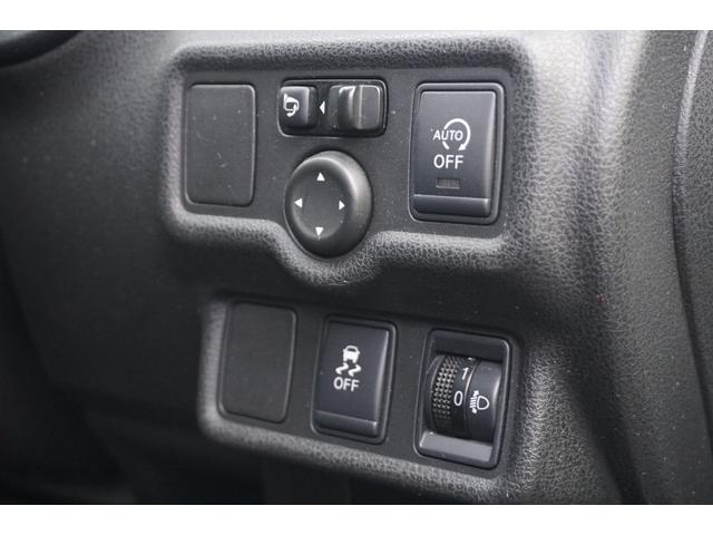 ノート Ｘ　ＤＩＧ－Ｓ　１年保証付　純正メモリーナビ　ワンセグＴＶ　ＥＴＣ　ＩＭＰＵＬコンプリートカー（エアロ・リアスポイラー・マフラー・１７インチアルミホイール・足廻り）　ＣＤ再生　ラジオ　スマートキー　プッシュスタート（19枚目）