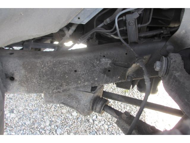 ダットサンピックアップ ダブルキャブ　ディーゼル　マニュアル　４ナンバー　小型貨物　ＫＣ－ＢＭＤ２１（9枚目）