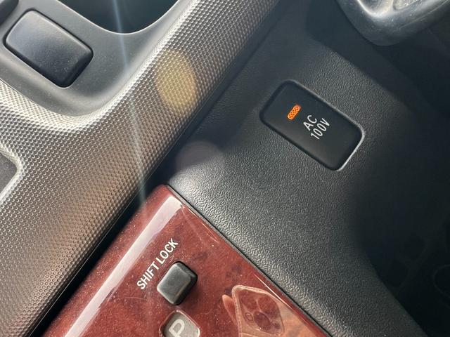 ハイエースバン ロングスーパーGL ディーゼル 4WD フロントバンパーガード デジタルミラー 100V電源 HDDナビ ETC2.0 ベットキット バックモニター WエアバックWエアコン シートカバー リアシートベルト(27枚目)