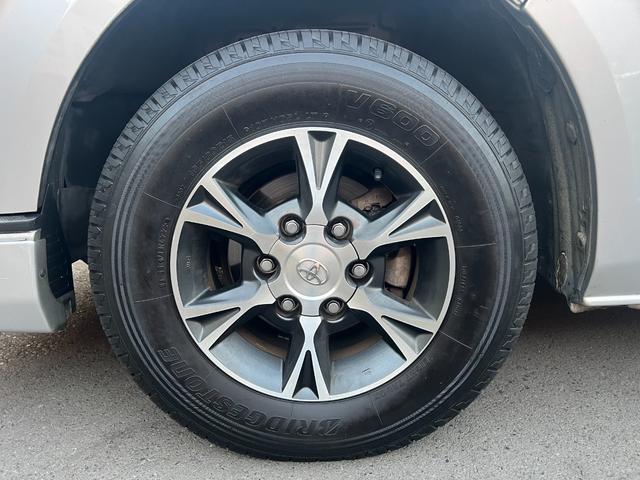 ハイエースバン ロングスーパーＧＬ　４型スーパーＧＬ　スマートキー　ワンオーナー車　ＴＲＤリップ　純正ＬＥＤライト　アルパインＳＤナビ　ビルトインＥＴＣ　バックモニター　フルセグ　Ｂオーディオ　純正セキュリティ　ＯＰアルミ（14枚目）