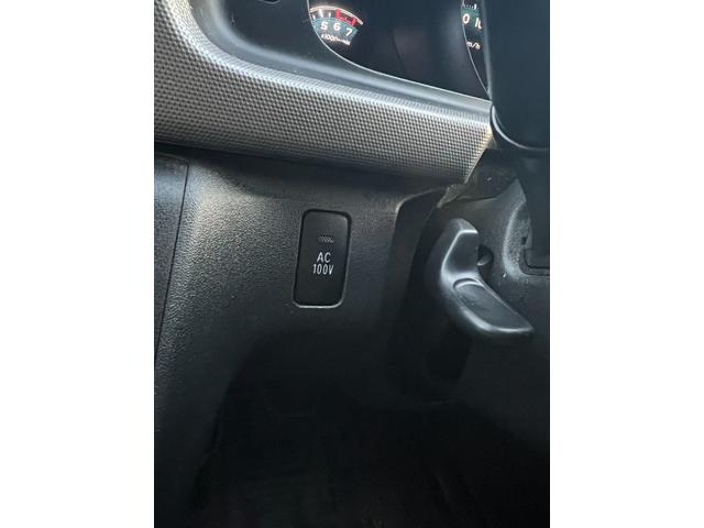 ハイエースバン ロングスーパーGL 3型スーパーGL 209ブラック 社外アルミ KenwoodSDナビ フルセグ ブルートゥースオーディオ 100V電源 ベットキット付き オートエアコン ダブルエアコン(20枚目)