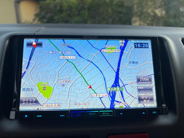 ハイエースバン ロングスーパーGL 3型スーパーGL 209ブラック 社外アルミ KenwoodSDナビ フルセグ ブルートゥースオーディオ 100V電源 ベットキット付き オートエアコン ダブルエアコン(22枚目)