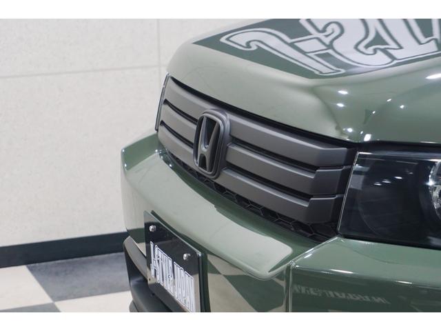18L 特別延長保証付車 新品16AW リフトアップ グリル・エンブレム艶消しブラック塗装 ホワイトレター入オフロードタイヤ(6枚目)