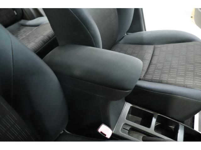 カローラルミオン 1.5G 新品15AW/TOYOTAグリル/新品ルーフキャリア/テールキャンディブラック塗装/ナビ/ETC/色替車(50枚目)