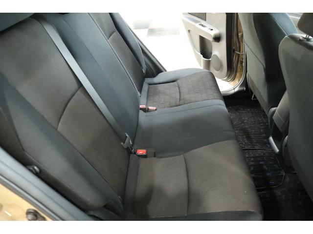 カローラルミオン 1.5G 新品15AW/TOYOTAグリル/新品ルーフキャリア/テールキャンディブラック塗装/ナビ/ETC/色替車(61枚目)