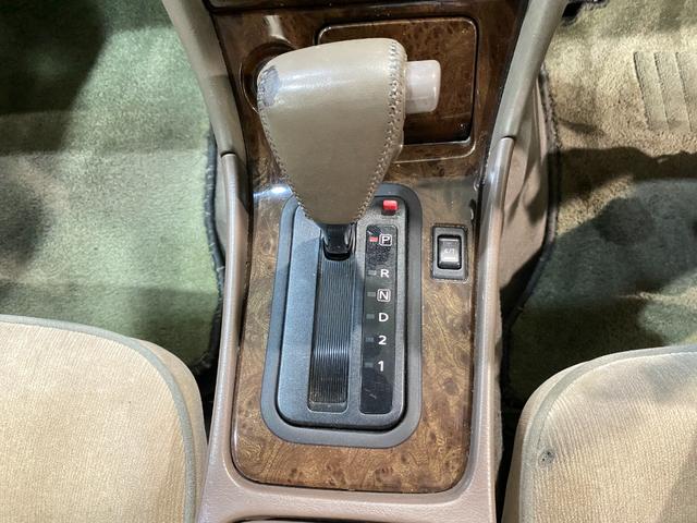 ローレル メダリスト セレンシア 新品20AW エアロ ダウンサス インナーブラック 色替車(31枚目)