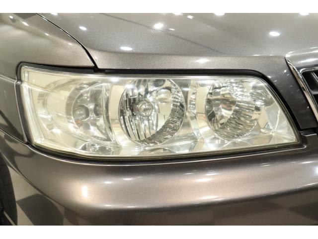 ローレル メダリストＧ　ＭＴ載せ替え／エンケイ新品１８ＡＷ／新品シートカバー／エアロ／車高調／社外マフラー／追加メーター／ナビ／ＥＴＣ／色替車（8枚目）