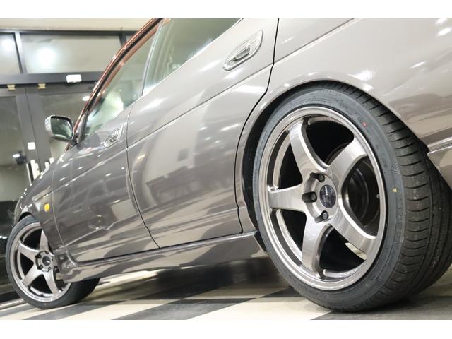 ローレル メダリストＧ　ＭＴ載せ替え／エンケイ新品１８ＡＷ／新品シートカバー／エアロ／車高調／社外マフラー／追加メーター／ナビ／ＥＴＣ／色替車（22枚目）