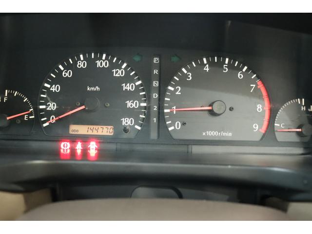 ローレル メダリストＧ　ＭＴ載せ替え／エンケイ新品１８ＡＷ／新品シートカバー／エアロ／車高調／社外マフラー／追加メーター／ナビ／ＥＴＣ／色替車（32枚目）