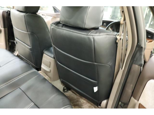 ローレル メダリストＧ　ＭＴ載せ替え／エンケイ新品１８ＡＷ／新品シートカバー／エアロ／車高調／社外マフラー／追加メーター／ナビ／ＥＴＣ／色替車（45枚目）