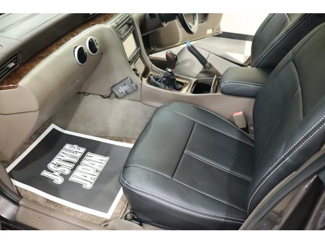 ローレル メダリストＧ　ＭＴ載せ替え／エンケイ新品１８ＡＷ／新品シートカバー／エアロ／車高調／社外マフラー／追加メーター／ナビ／ＥＴＣ／色替車（48枚目）