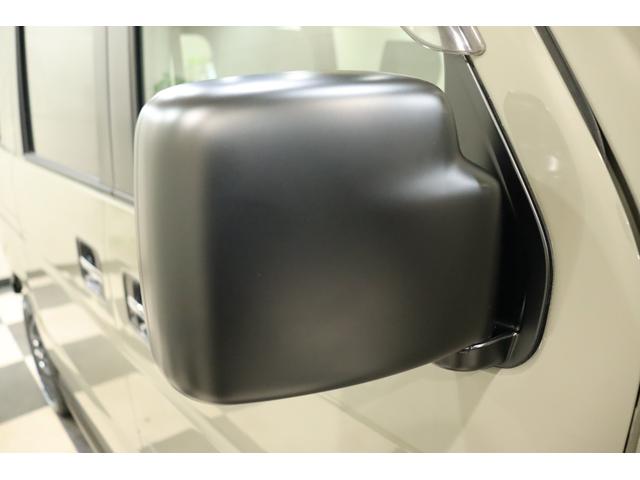 エブリイワゴン ＰＺターボスペシャル　４ＷＤ／ハイルーフ／両側パワースライドドア／新品１５ＡＷ／リフトアップ／ショートバンパー／スキッドバンパー／ヘッドライトインナーブラック塗装／テールレンズキャンディーブラック塗装／色替車（9枚目）