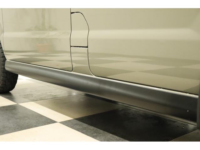 エブリイワゴン ＰＺターボスペシャル　４ＷＤ／ハイルーフ／両側パワースライドドア／新品１５ＡＷ／リフトアップ／ショートバンパー／スキッドバンパー／ヘッドライトインナーブラック塗装／テールレンズキャンディーブラック塗装／色替車（12枚目）