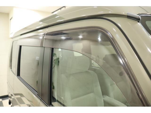 エブリイワゴン ＰＺターボスペシャル　４ＷＤ／ハイルーフ／両側パワースライドドア／新品１５ＡＷ／リフトアップ／ショートバンパー／スキッドバンパー／ヘッドライトインナーブラック塗装／テールレンズキャンディーブラック塗装／色替車（14枚目）