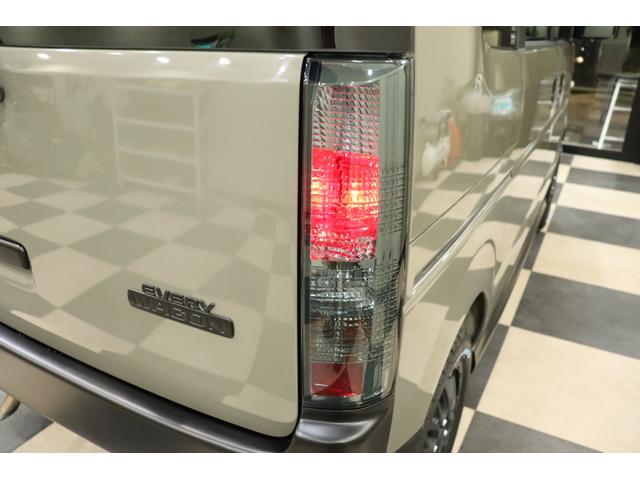 エブリイワゴン ＰＺターボスペシャル　４ＷＤ／ハイルーフ／両側パワースライドドア／新品１５ＡＷ／リフトアップ／ショートバンパー／スキッドバンパー／ヘッドライトインナーブラック塗装／テールレンズキャンディーブラック塗装／色替車（23枚目）
