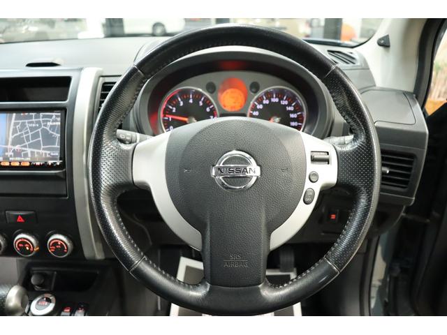 エクストレイル ２０Ｘｔｔ　４ＷＤ　新品１６ＡＷ　オープンカントリーＲ／Ｔ　リフトアップ　新品キャリア＆カーゴ　ヘッドライトインナーブラック　テールレンズキャンディー塗装　ナビ　ＥＴＣ　バックカメラ　ＨＩＤ　色替車（43枚目）