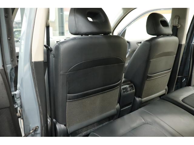 エクストレイル ２０Ｘｔｔ　４ＷＤ　新品１６ＡＷ　オープンカントリーＲ／Ｔ　リフトアップ　新品キャリア＆カーゴ　ヘッドライトインナーブラック　テールレンズキャンディー塗装　ナビ　ＥＴＣ　バックカメラ　ＨＩＤ　色替車（56枚目）