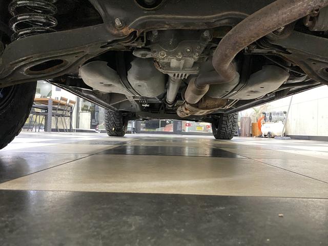 デリカＤ：５ Ｇ　パワーパッケージ　４ＷＤ　新品１６ＡＷ　リフトアップ　バンパーガード　ナビ　ＥＴＣ　色替車（68枚目）