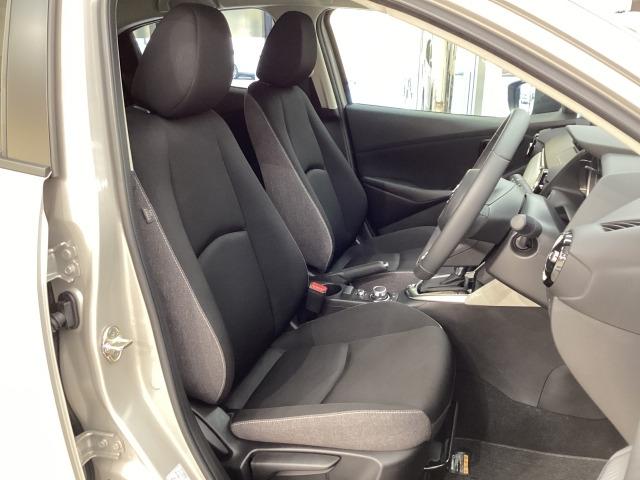 MAZDA2 1.5 15BD i セレクション マツダコネクト シートヒーター ステアリングヒーター ETC クルーズコントロール 衝突被害軽減ブレーキ(7枚目)
