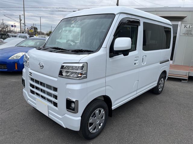 クルーズターボ 届出済み未使用車 9インチディスプレイオーディオ Bカメラ フルセグTV デジタルミラー スマートキー プッシュスタート USBポート LEDヘッドランプ アイドリングストップ マット バイザー(5枚目)