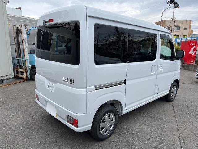 クルーズターボ 届出済み未使用車 9インチディスプレイオーディオ Bカメラ フルセグTV デジタルミラー スマートキー プッシュスタート USBポート LEDヘッドランプ アイドリングストップ マット バイザー(9枚目)