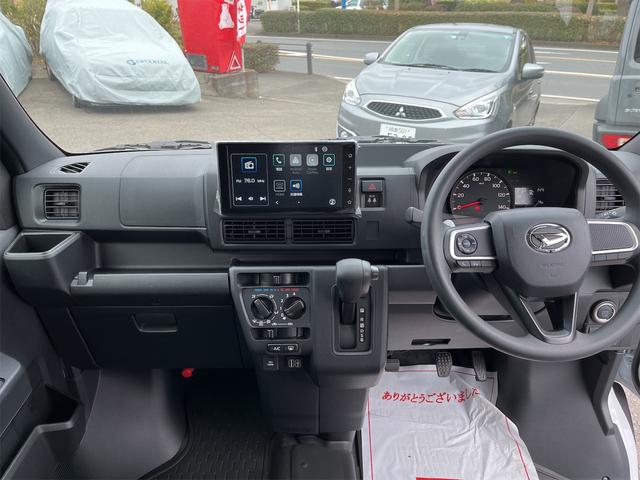 クルーズターボ 届出済み未使用車 9インチディスプレイオーディオ Bカメラ フルセグTV デジタルミラー スマートキー プッシュスタート USBポート LEDヘッドランプ アイドリングストップ マット バイザー(18枚目)