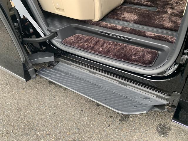 アルファードハイブリッド エグゼクティブラウンジ ワンオーナー シートエアコン デジタルミラー LEDヘッドライト オートマチックハイビーム クリアランスソナー ガラスルーフ スマートキー ナビ Bluetooth シートヒーター ETC オットマン(38枚目)